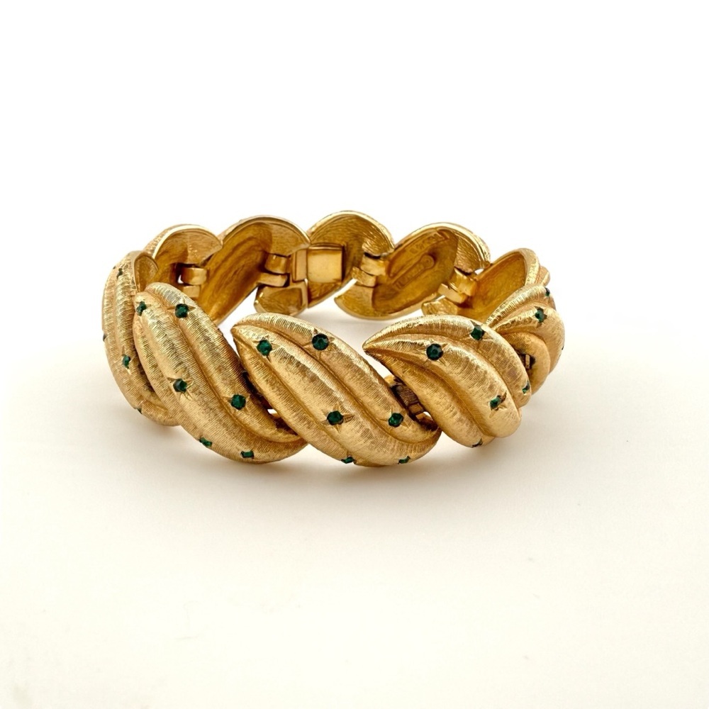 Rare Vintage Boucher Gold and Green Bracelet with Unique Star Design - Picture 5 of 12